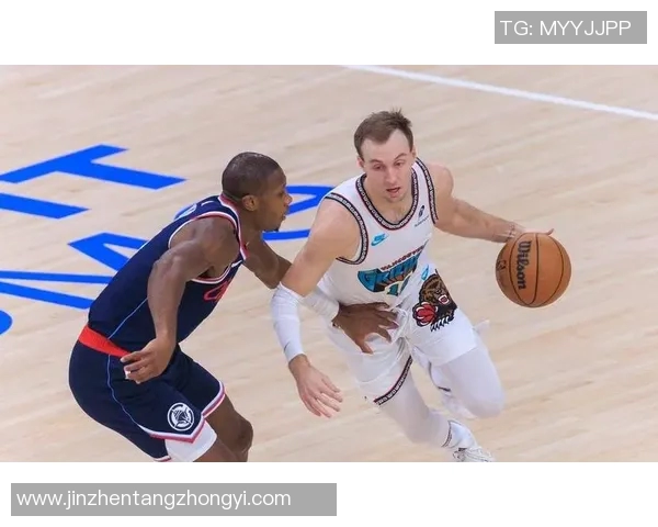 哈登三节5分小卡23中10，灰熊新秀暴走23+14+5，主场逆转快船