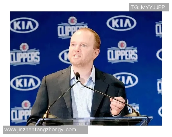 保罗赛季初快船总裁还夸我领导力强 输球就变脸让我闭嘴太疯狂了